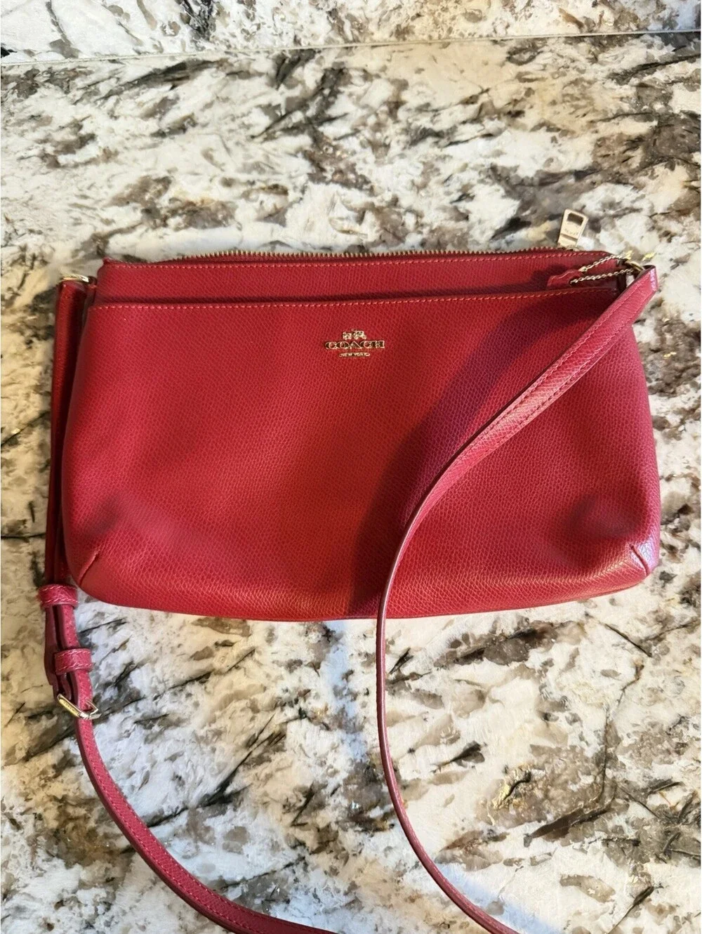Coach F52881 Red Crossgrain Leather East West Crossbody Shoulder Bag EUC
